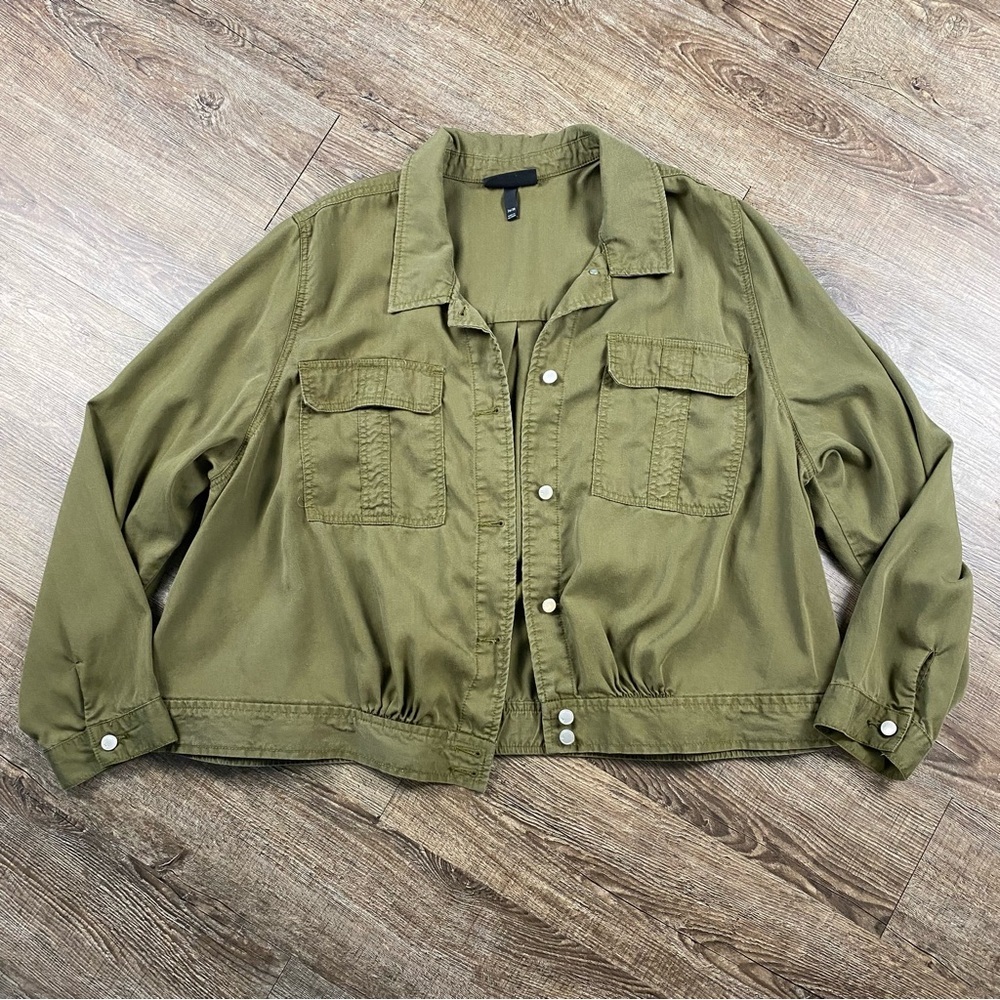Lane Bryant Jacket Women 26 Olive Green Button Front Pockets 100% Tencel Soft